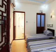 <b>让老年人正在阅读中感触感染文</b>